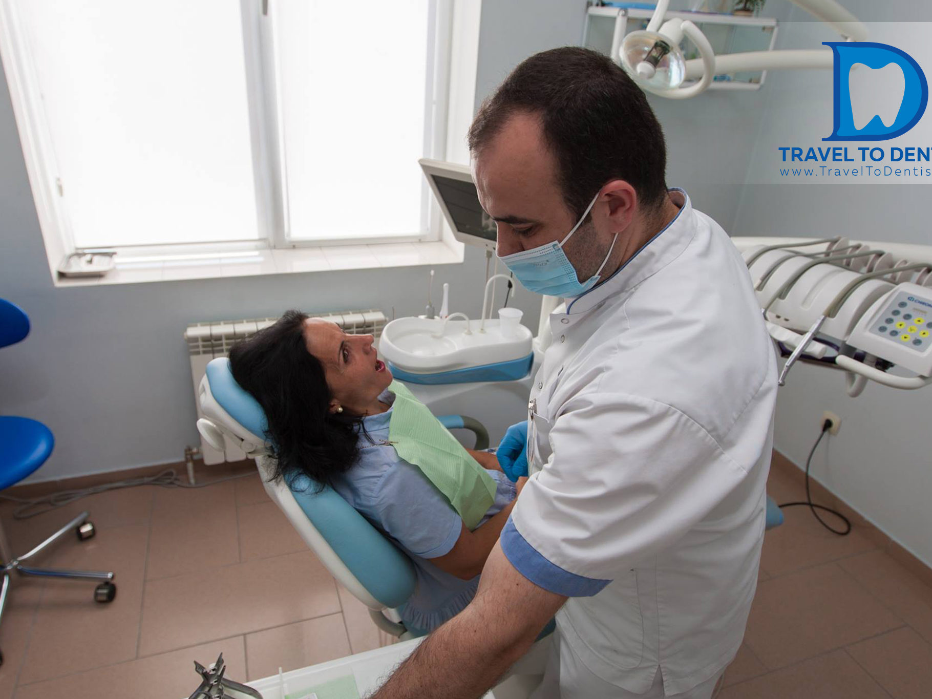 the dentist prepares the instruments, while the anesthesia is taking effect