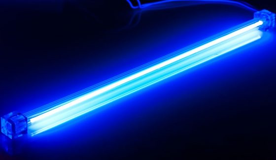 Lampada antibatterica per la decontaminazione dell'aria la decontaminazione dell'aria nella clinica dentale Moldavia